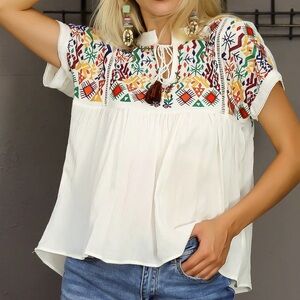 THML ivory embroidered babydoll blouse Size Small NWOT never worn